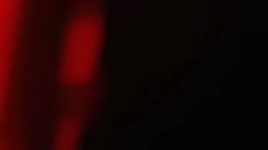 Video sinyalinin bozulması ve paraziti. Gürültünün ve televizyonun arızasının etkileri, bilgisayar. Video iletiminin arızaları ve durağan ses arkaplanı