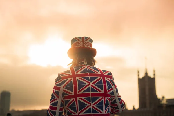 Uomo Dietro Con Giacca Union Jack Cappello Cilindro Londra Regno Foto Stock Royalty Free