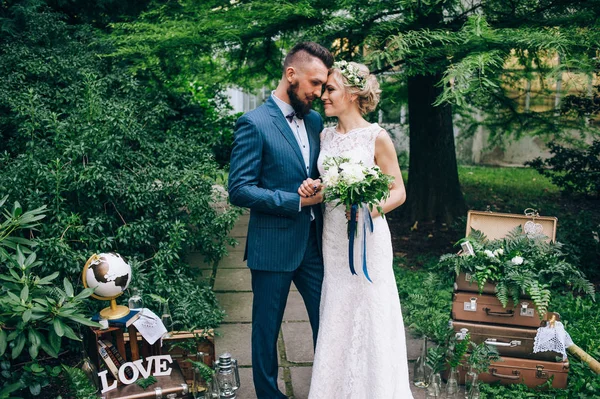 Gelin ve damat city Garden izinde