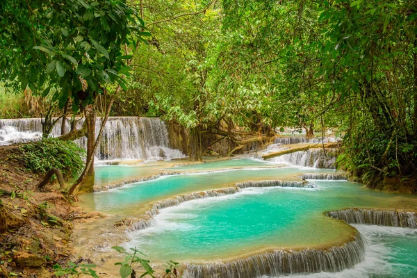 Waterfall at Luang Prabang — Stock Photo, Image