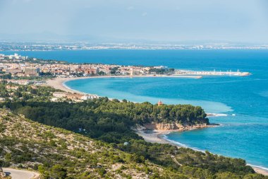 Costline Costa Dorada, İspanya, kumlu plajları, landsc görünümünü