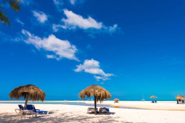 Kumlu plaj Playa cennet, ada, Cayo Largo, Küba. Metin için yer kopyalayın.