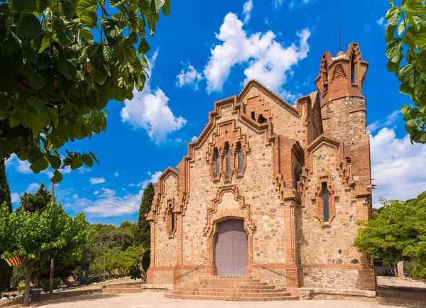 Εκκλησία Ermita Mare de Deu de la Riera στο Les Borges del Camp, Tarragona, Catalunya, Ισπανία. Αντιγραφή χώρου για κείμενο. — Φωτογραφία Αρχείου
