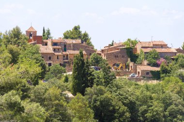 Köyün Siurana de Prades, Tarragona, Catalunya, İspanya görünümünü. Metin için yer kopyalayın.