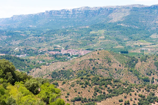 Rocky manzarası. El Montsant Sırtı, Siurana de Prades, Tarragona, Katalunya, İspanya.
