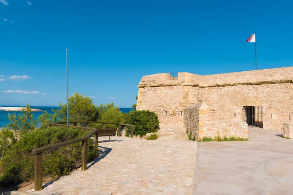 A fortress in the city of L'Ametlla de Mar, Tarragona, Catalunya, Spain. Copy space for text. — Stock Photo, Image