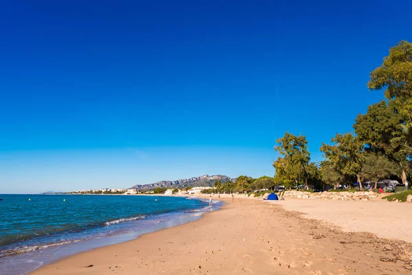 Kum plaj Miami Platja, Tarragona, Catalunya, İspanya. Metin için yer kopyalayın.