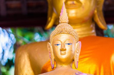 Budist Tanrılar, Louangphabang, Laos heykelleri. Yakın çekim.