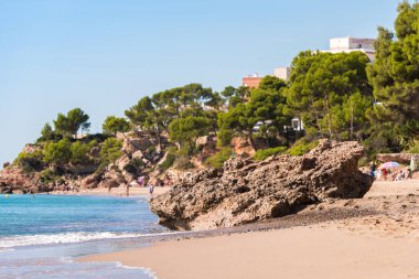 Kum plaj Miami Platja, Tarragona, Catalunya, İspanya. Metin için yer kopyalayın.