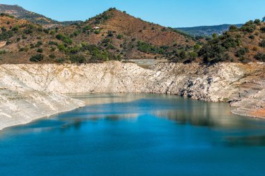 Siurana de Prades, Tarragona, İspanya kayalık manzarada. Metin için yer kopyalayın.