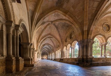 Tarragona, İspanya - 4 Ekim 2017: İç katedral Tarragona (Katolik Katedrali). Metin için yer kopyalayın.