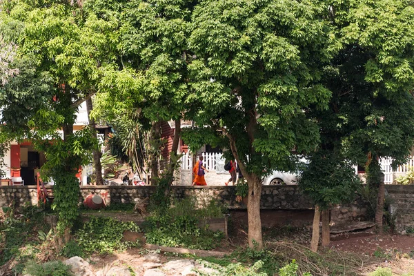 Vista do dique do rio Nam Khan em Luang Prabang, Laos . — Fotografia de Stock