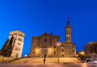 Zaragoza, İspanya - 27 Eylül 2017: Kilise Iglesia de San Juan de los Panetes. Metin için yer kopyalayın