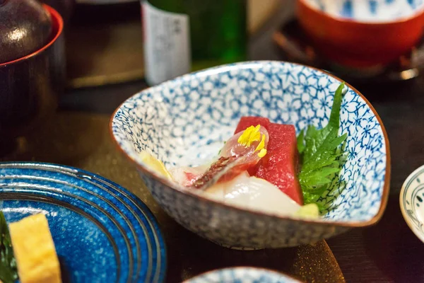 Sashimi - Mâncare japoneză, Tokyo, Japonia. Close-up . — Fotografie, imagine de stoc