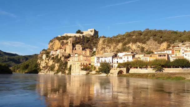 Miravet, ville méditerranéenne, Tarragone. Espagne — Video