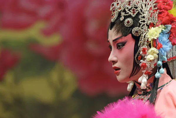 Vrij chinese opera actrice — Stockfoto