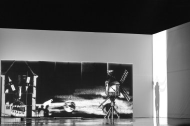 Modern dansçı Fransız