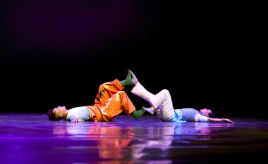 Çinli modern dansçılar