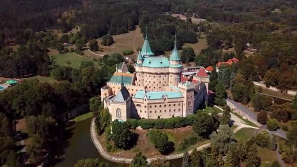 Letecký pohled na slavného zámku Bojnice, Slovensko