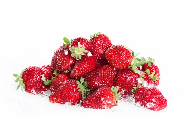 Haufen frischer Erdbeeren — Stockfoto