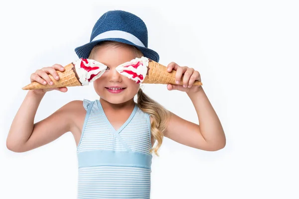 Çocuk mayo dondurma ile — Stok fotoğraf