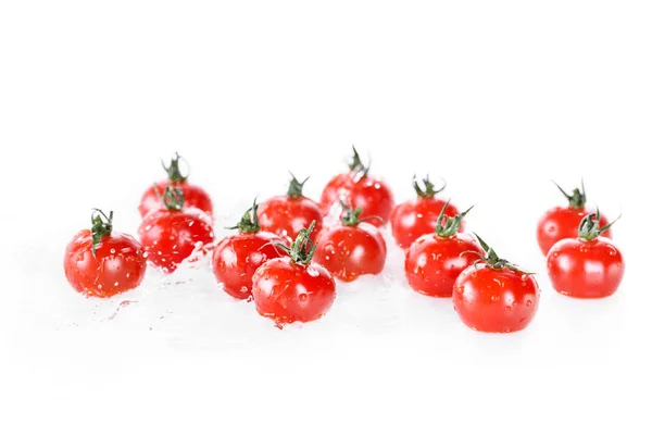Montón de tomates cherry - foto de stock