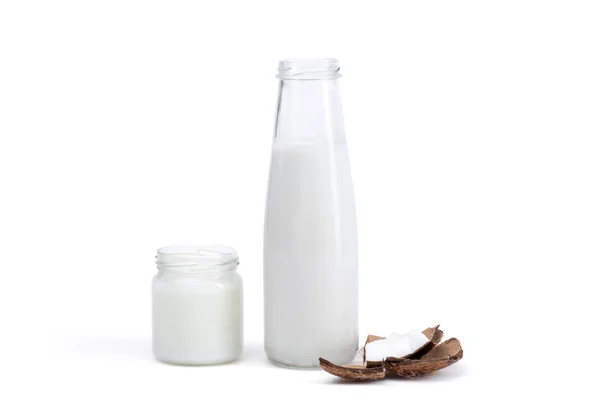 Aceite de coco y leche de coco - foto de stock