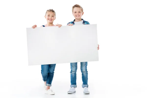 Enfants mignons avec bannière vierge — Photo de stock