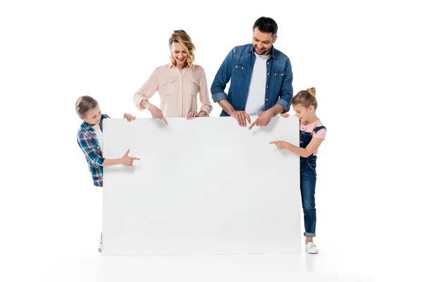 Сім'я тримає порожній банер — стокове фото