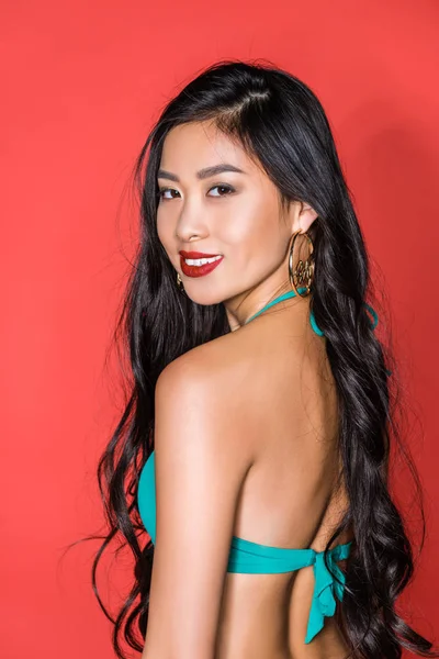 Sonriente mujer asiática - foto de stock