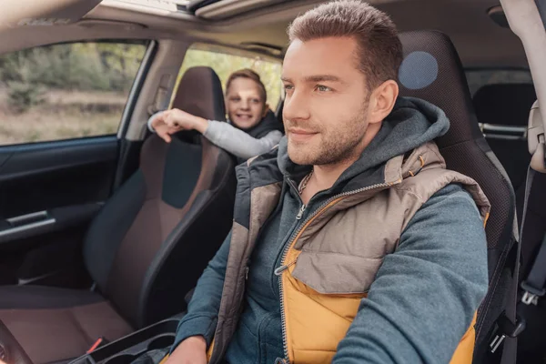 Father and son in car — Stock Photo