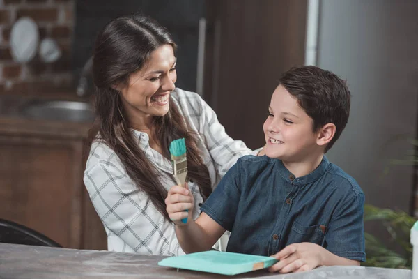 Familie Malerei Bastelprojekt — Stockfoto