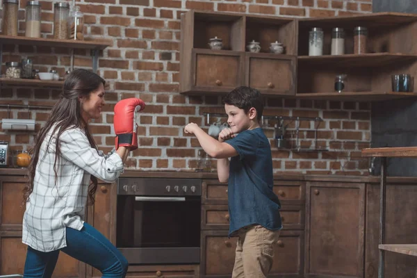 Boy practicing boxing punches — Stock Photo