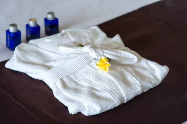 Bathroom amenities — Stock Photo