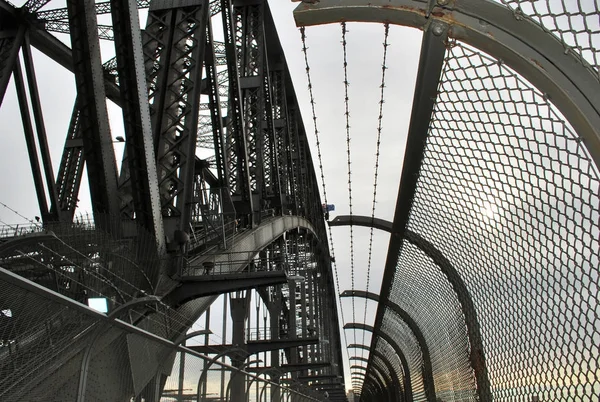 Trabajos de acercamiento detallados sobre el puente del puerto de Sydney — Foto de Stock