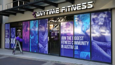Her zaman Fitness Edgecliff giriş dış. Her zaman 24 saat erişim üyelerine sunuyor Avustralya en büyük spor salonları zinciri Fitness olsun.