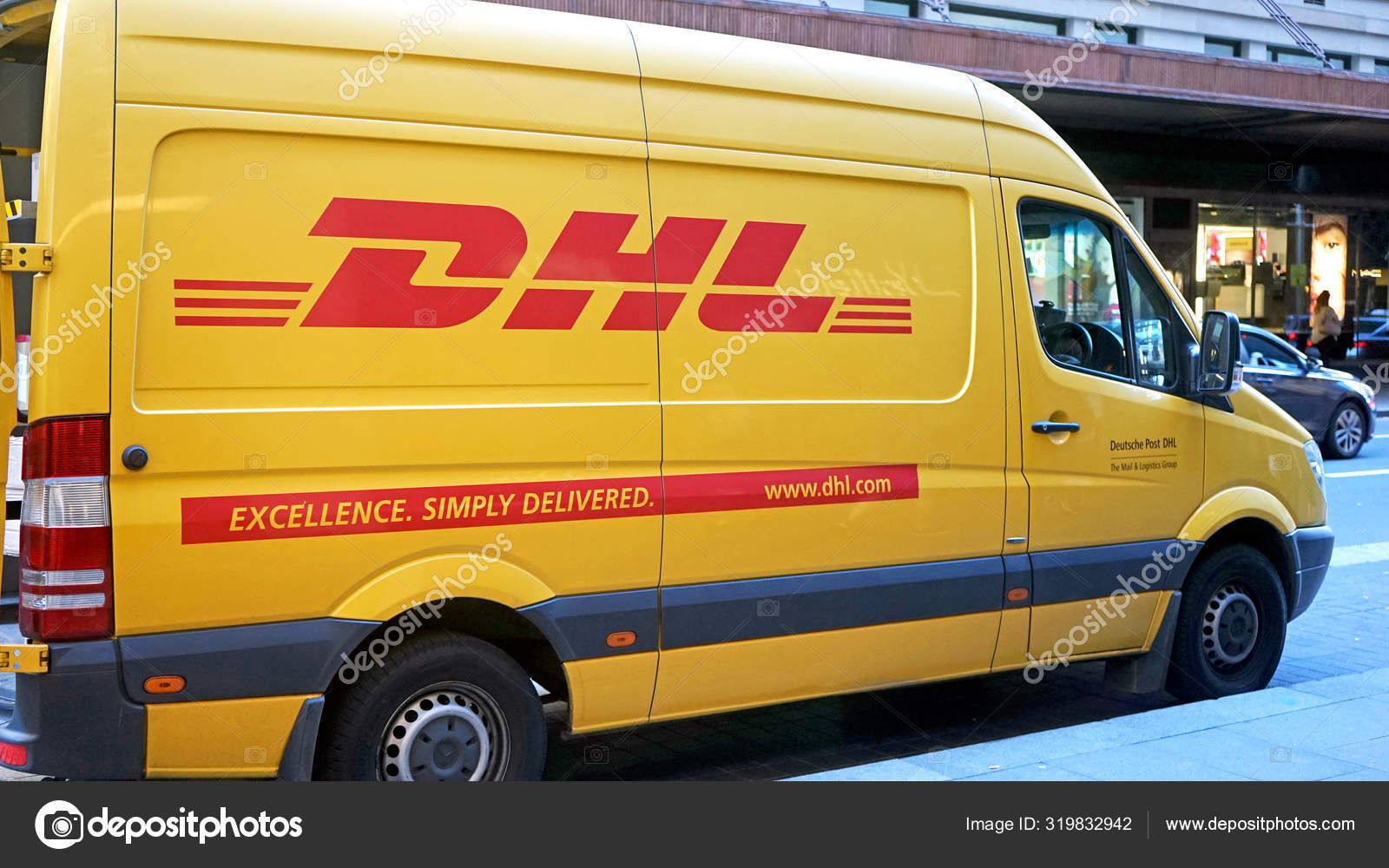 Sydney Nsw Australia May 2019 Dhl Delivery Van Dhl Global – Stock Editorial  Photo © ignisign #319832942