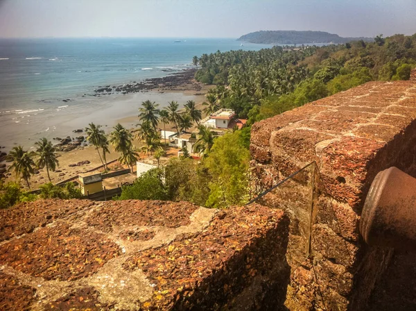 Pohled z staré pevnosti na Indickém oceánu, část stěny — Stock fotografie
