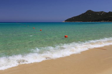 Sardunya, Mittelmeer, Insel, Strand, Bucht, Wasser, Meer, Sommer, Berge, Aussicht, Steilkueste