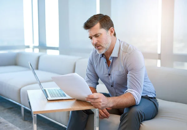 Handsome Mature Man Stylish Shirt Sitting Business Lounge His Laptop — Stockfoto