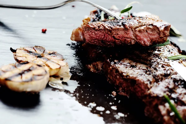 Steak with spices — Stock Photo, Image