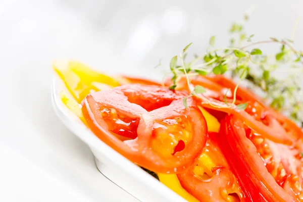 Vegetable salad on plate — Stock Photo, Image