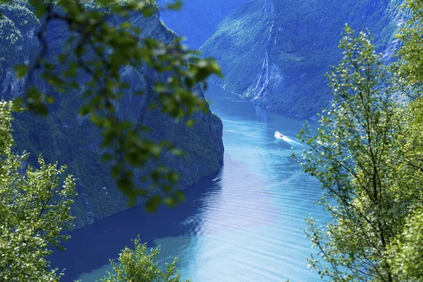 Geiranger fjord weergave — Stockfoto