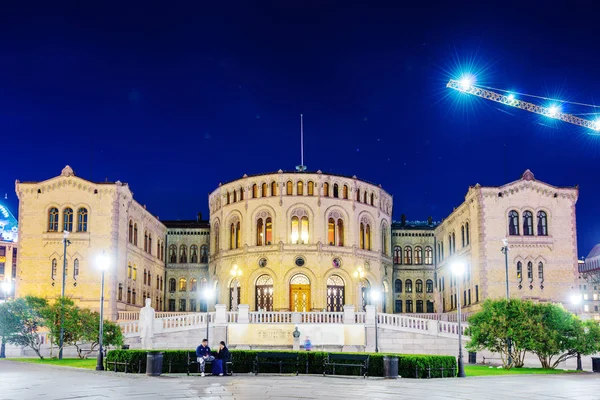 Night parliament building at Oslo — Stock Photo, Image