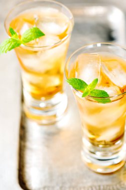 Buzlu buzlu içecek..