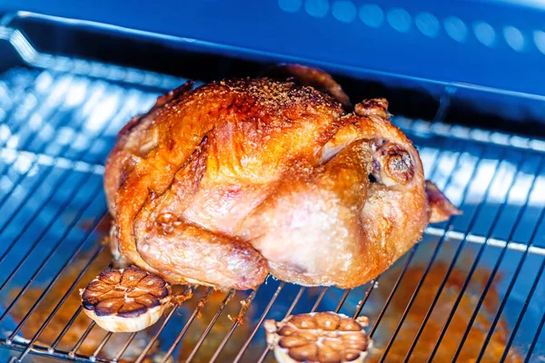 Pollo Entero Asado Horno —  Fotos de Stock