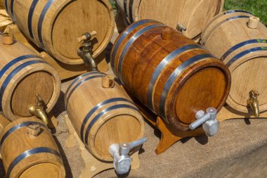 Şarap ve bira varil.