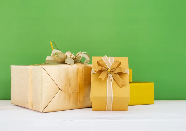 Gift box decoration for seasonal holidays concept background — Free Stock Photo