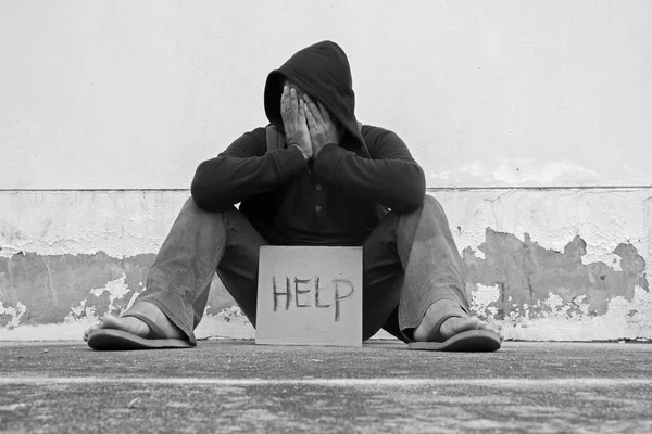 Homeless person with help sign,Poverty issue concept — Stock Photo, Image