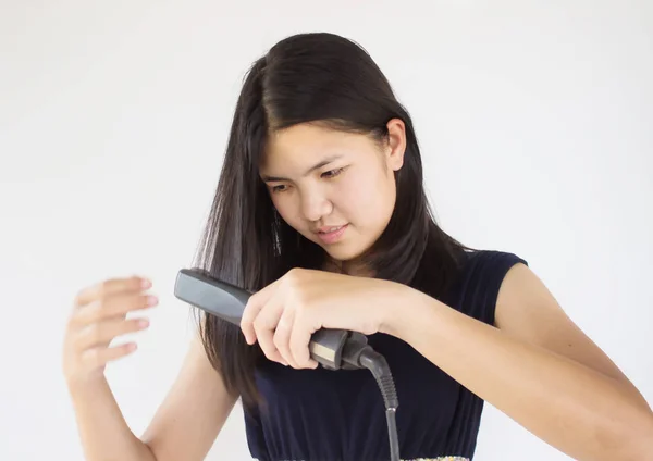 Mujer asiática cuidado del cabello, concepto de estilo de vida belleza mujer —  Fotos de Stock